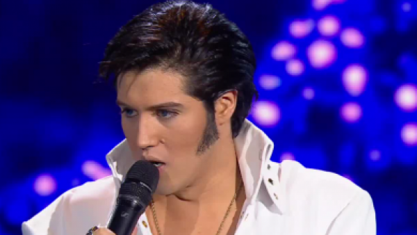 <p>Elvis Presley hizo rockanrolear al público de Mi Nombre Es</p>Elvis Presley hizo rockanrolear al público de Mi Nombre Es
