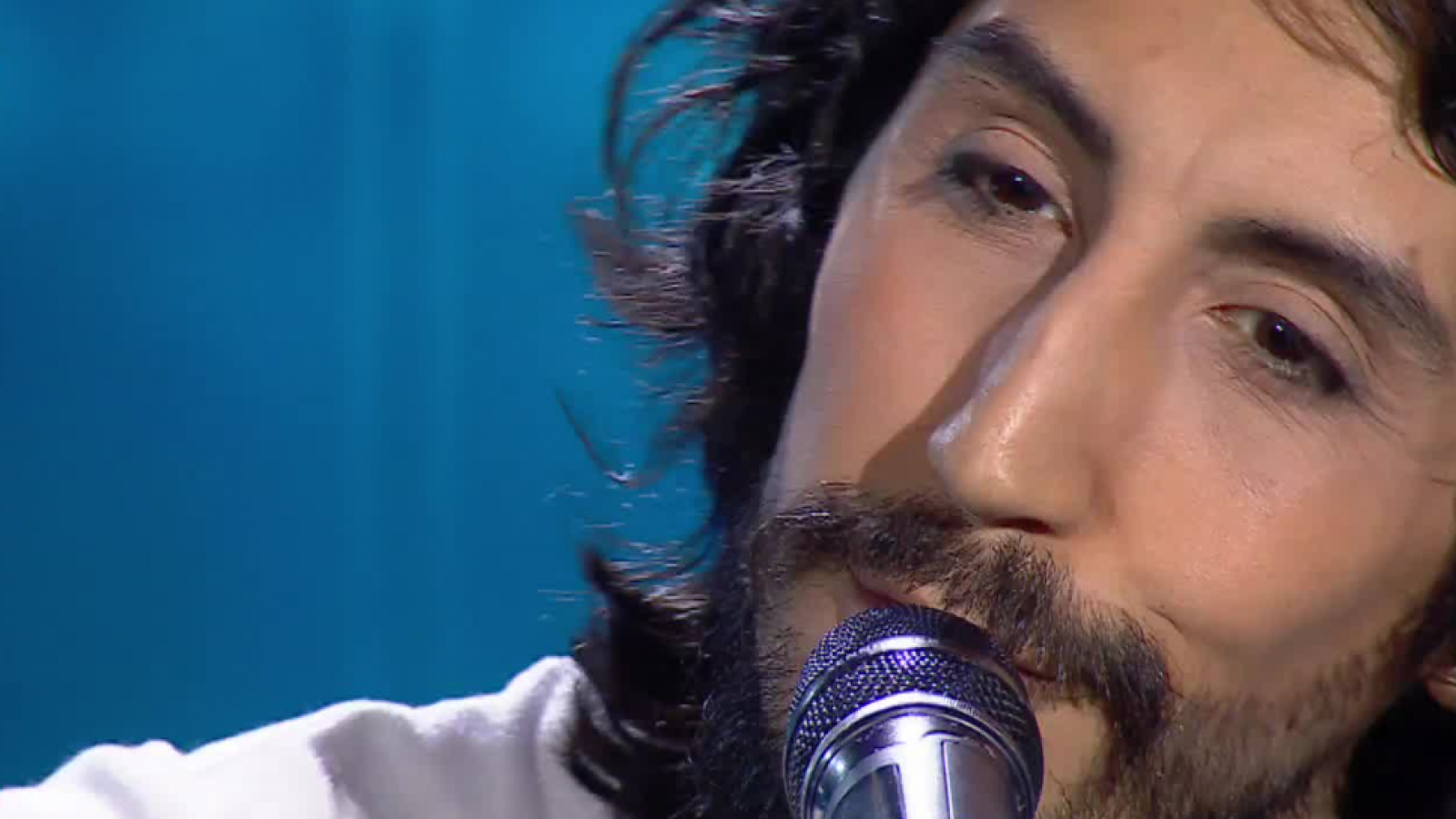 Cat Stevens interpreta "Morning has broken", una alabanza a la vida
