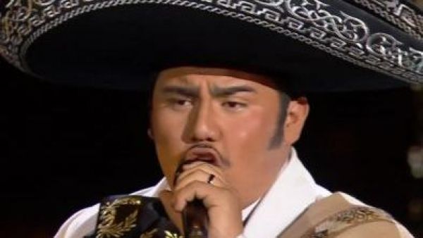El rey de la música ranchera: ¡Vicente Fernández está en Mi Nombre Es!
