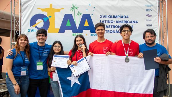 ¡Orgullo nacional! Estudiantes chilenos brillan en Olimpiadas de Astronomía
