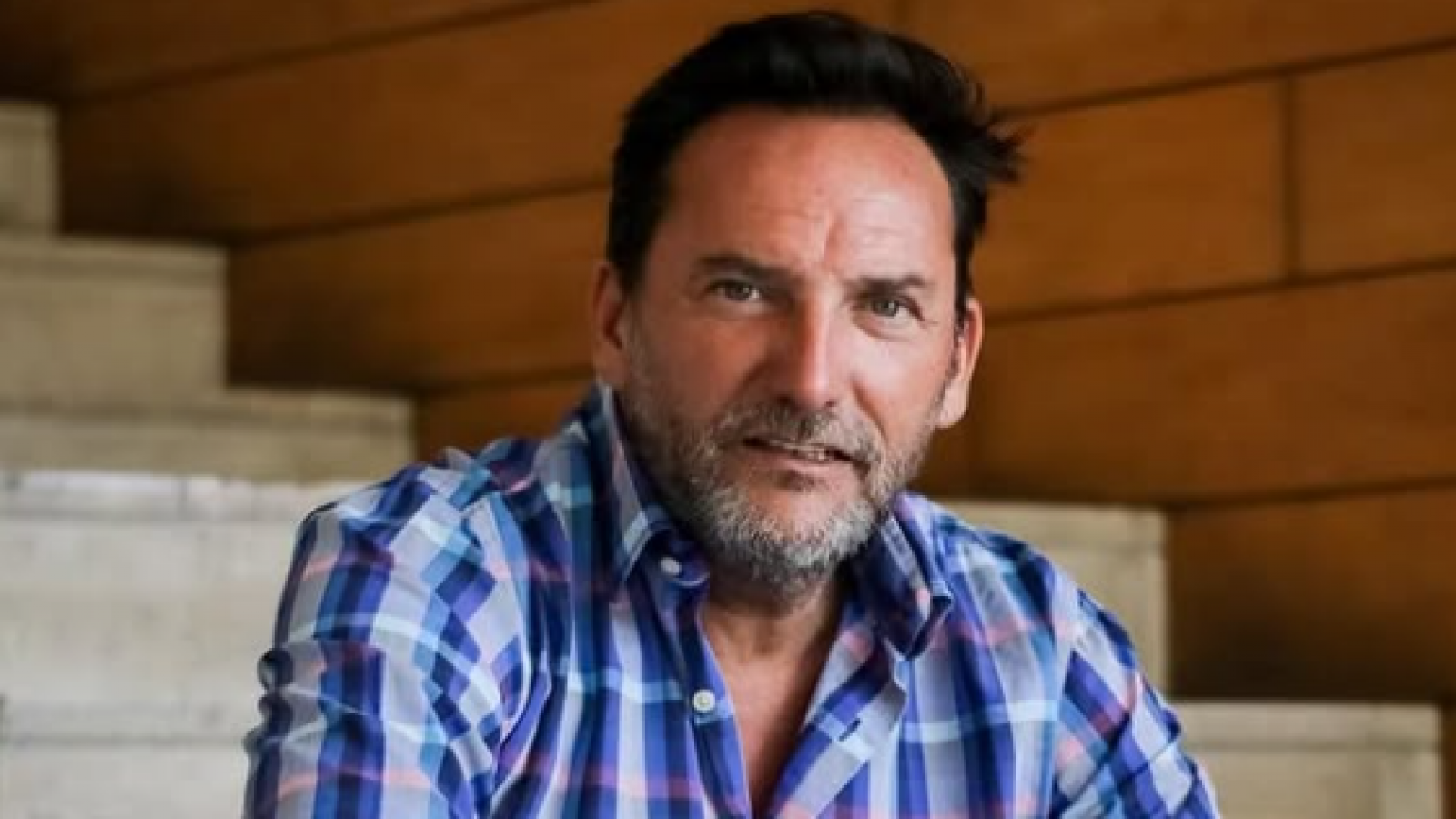 Daniel Fuenzalida recuerda a sus padres en vísperas de Fiestas Patrias con sentido mensaje