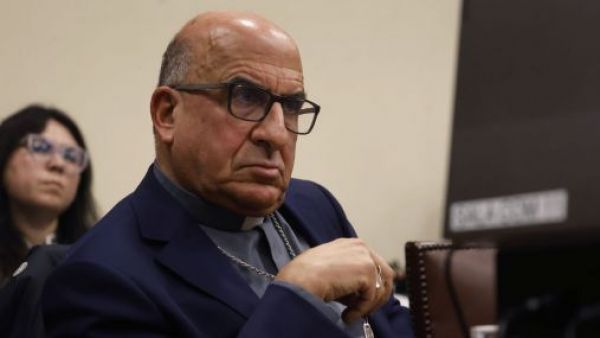 Cardenal Chomalí califica el aborto y eutanasia como "leyes injustas"
