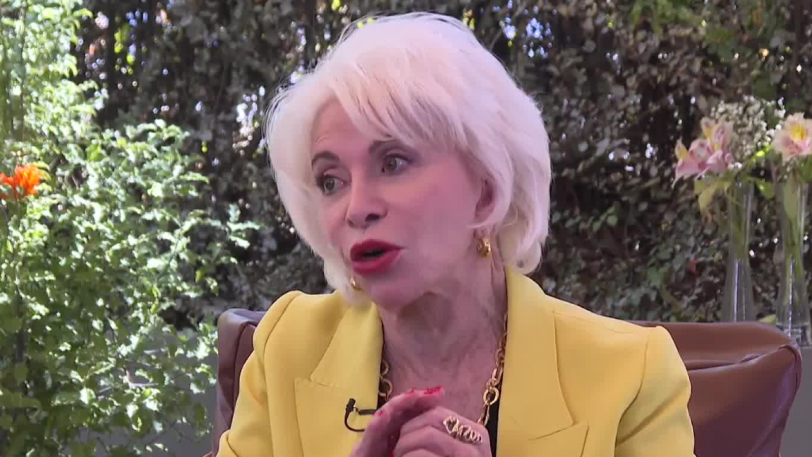 <p>La escritora chilena Isabel Allende en entrevista con El Medio Día.</p>
