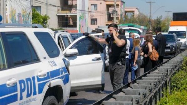 PDI se enfrentó a tiros con sujetos que se hacían pasar por detectives en San Miguel
