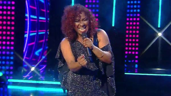 La potencia de la leyenda Tina Turner en Mi Nombre Es 2
