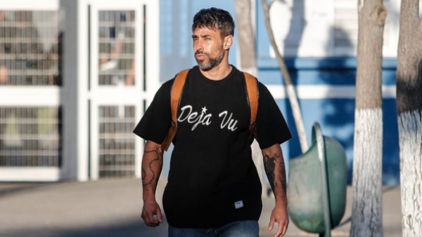 ¿Podría volver a la cárcel?: Acusan que Jorge Valdivia incumplió cautelar de prohibición de acercamiento
