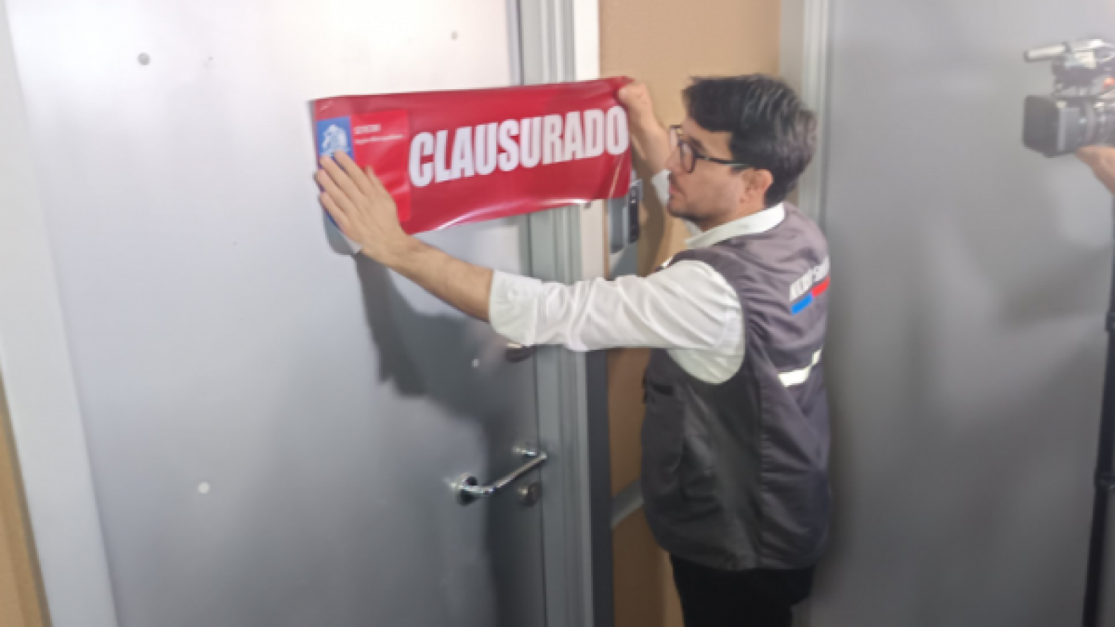 CLINICA-ESTETICA-CLAUSURA-CLANDESTINA-LAS-CONDES.png