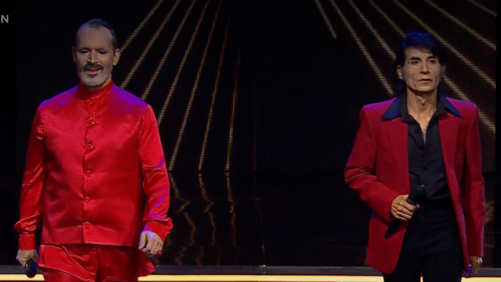<p>Miguel Bosé frente a Sandro en Mi Nombre Es 2</p>
