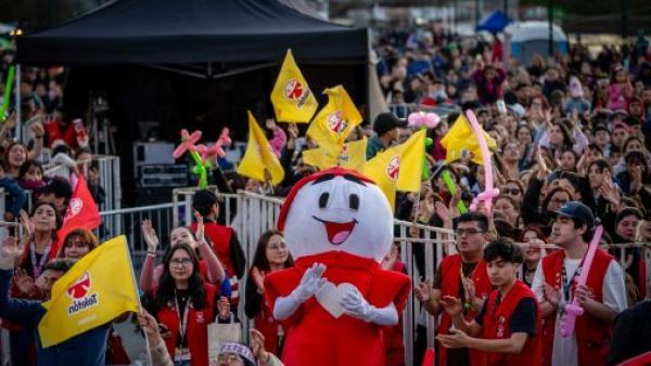 Teletón confirma el regreso del tren al sur: Revisa los detalles de la gira y de artistas confirmados
