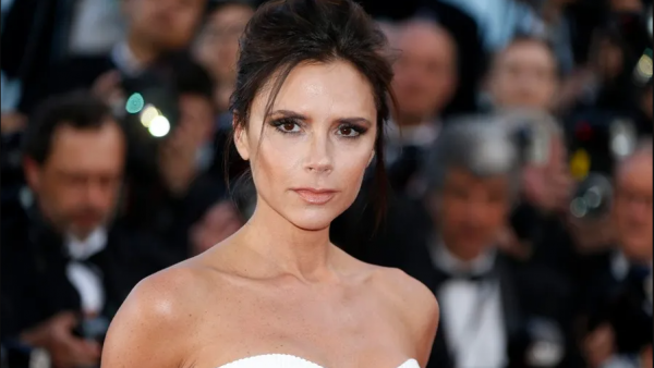 "Te conviertes en una experta de la mentira": la dura confesión de Victoria Beckham