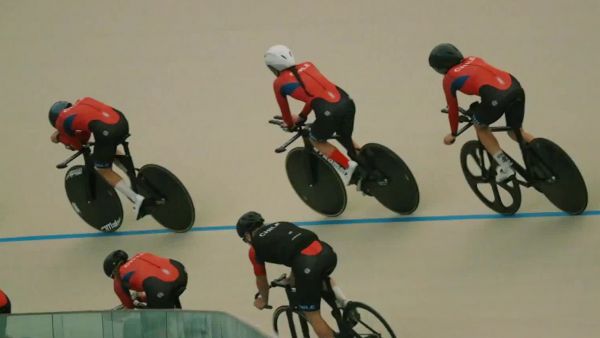 El Mundial de Ciclismo se toma Santiago y las pantallas de TVN
