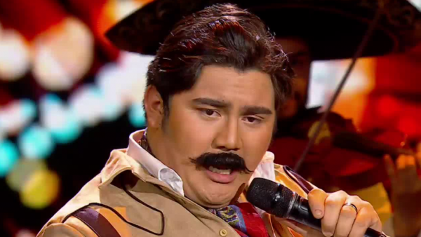 ¡Con baile incluido! Desde México llega la ranchera de Vicente Fernández
