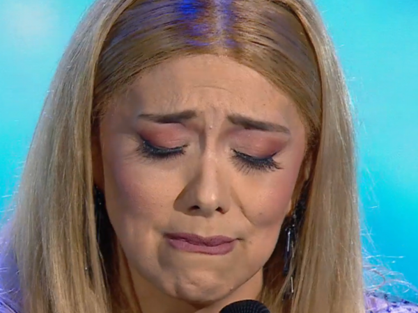 Liliana Catalán interpretando a Adele.