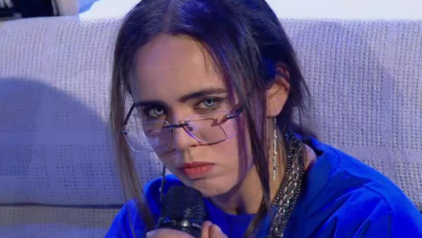 Billie Eilish nos hace entrar a su intimidad en Mi Nombre Es
