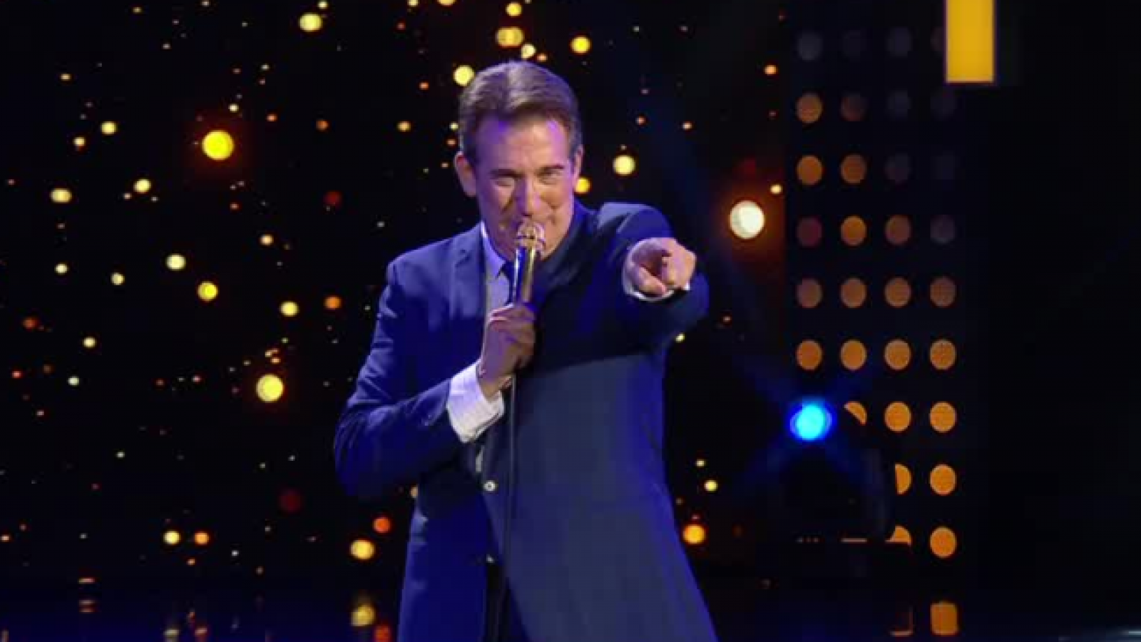¡Obertura de gala en Mi Nombre Es! Rick Michel revive al eterno Frank Sinatra
