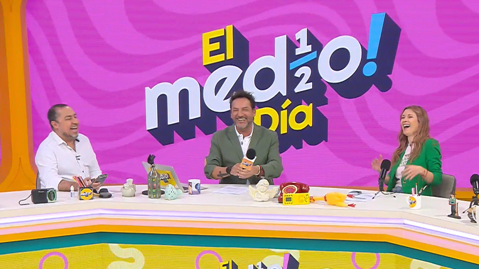 Celebramos a todas y todos los profesores en su día
