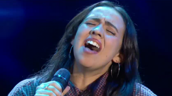 "The greatest": Billie Eilish le canta a ese amor no recíproco en Mi Nombre Es
