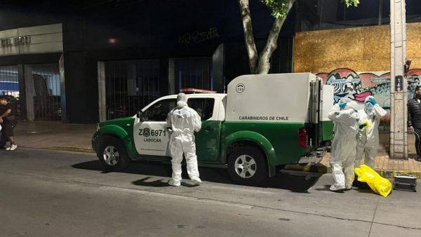 Impactante secuestro con armas de fuego en un puesto de comida rápida en Santiago
