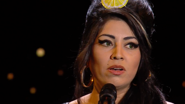 "Fly Me to the Moon" interpretado con el estilo único de Amy Winehouse
