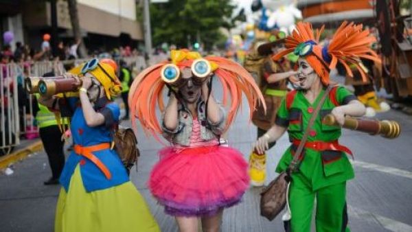 Paris Parade 2025: Los detalles de la gran fiesta que reunirá a más de mil artistas y 13 globos gigantes
