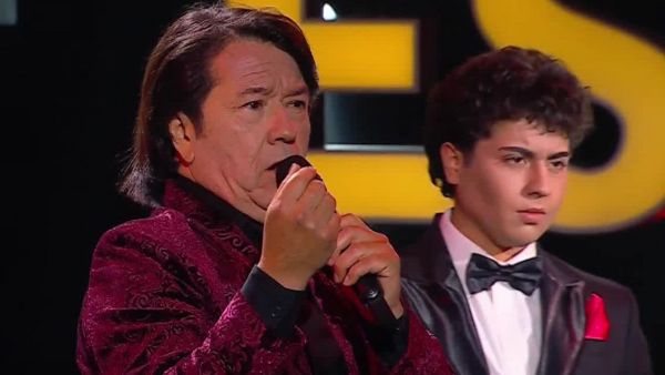 Con la canción del momento: José José sorprende junto a Raphael interpretando "Volcán"

