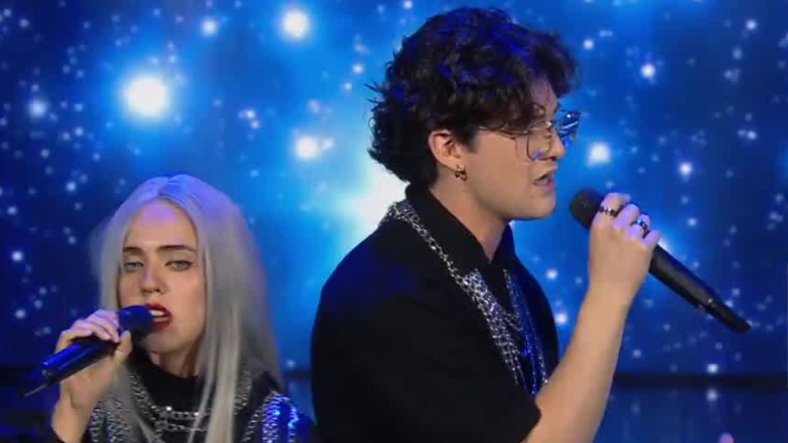 Billie Eilish llena el escenario de Mi Nombre Es con su magia
