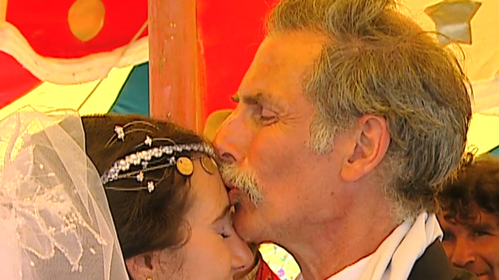 "Tito agarró una guagua en el aire": Blanca Lewin revela anécdotas junto a Héctor Noguera en "Romané"
