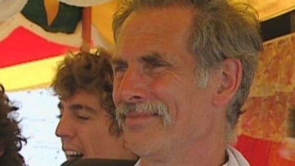 TVN rinde un sentido homenaje digital al destacado actor Héctor Noguera
