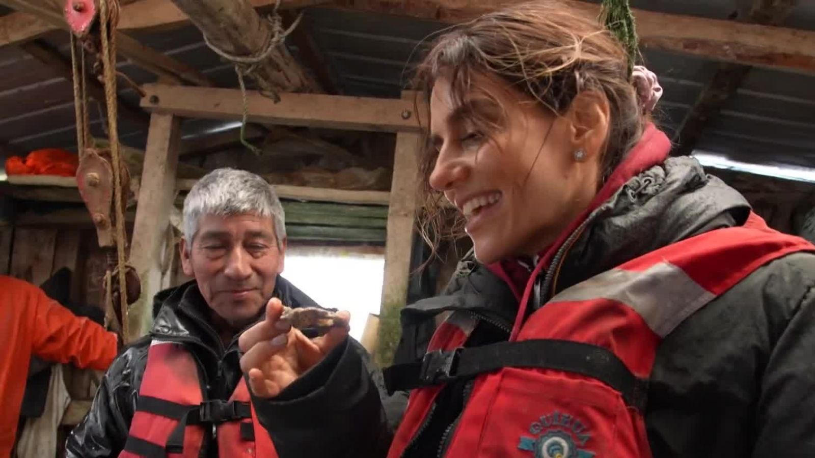 María Luisa tiene la meta de encontrar el "manjar" de Calbuco
