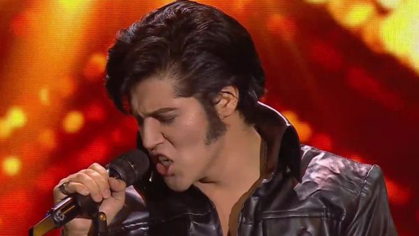 Medley de Elvis Presley en Mi Nombre Es
