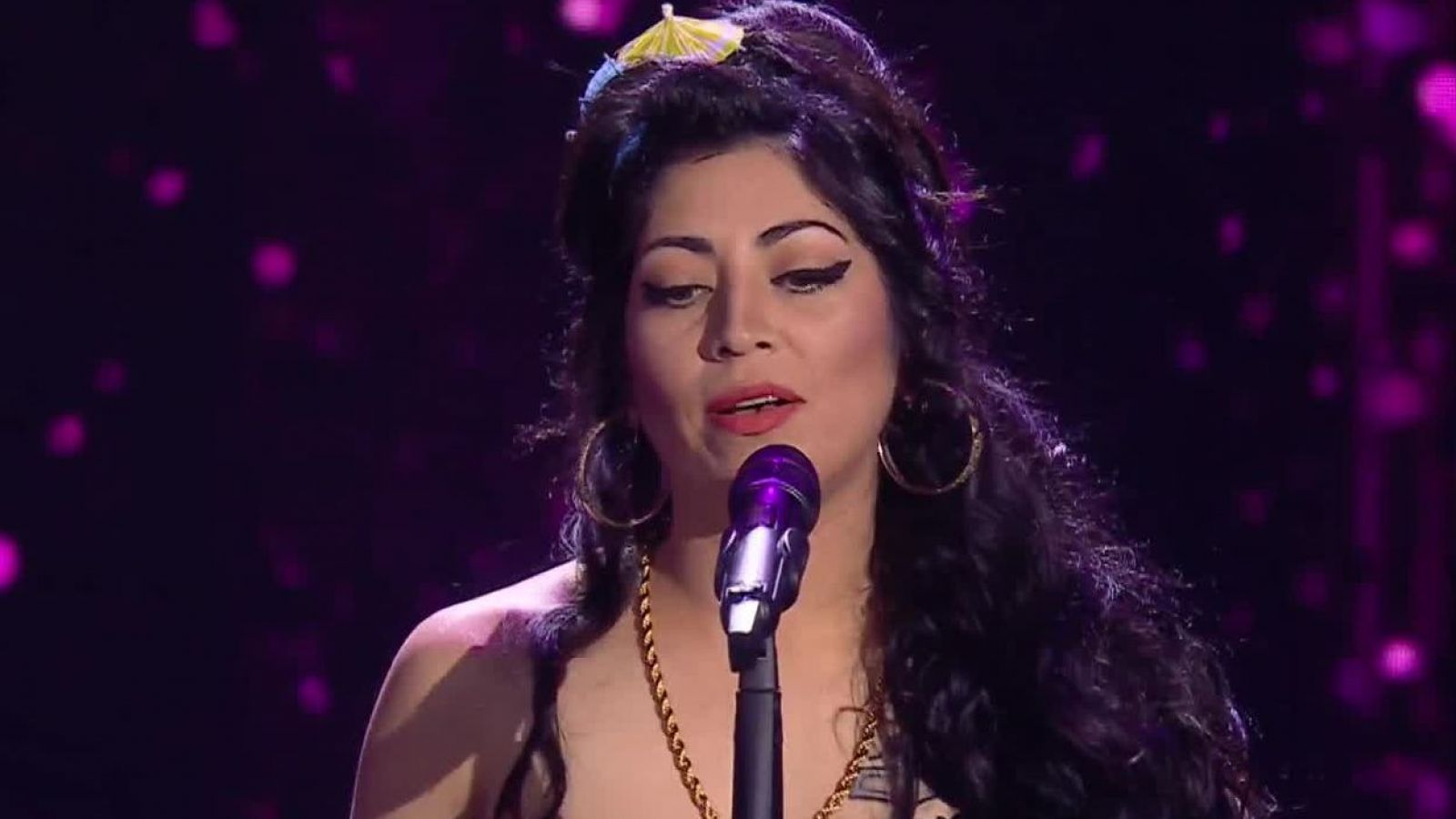 Medley de Amy Winehouse en Mi Nombre Es
