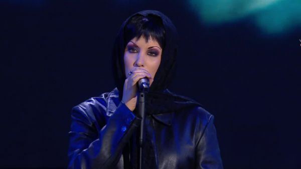Un viaje en el tiempo: La emotiva presentación de Dolores O'Riordan
