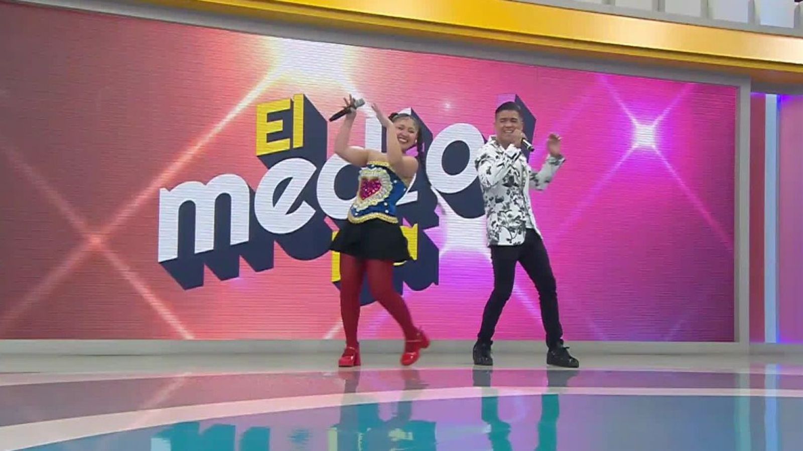 "Una lloradita": Américo y Milena Warthon presentan su primera colaboración
