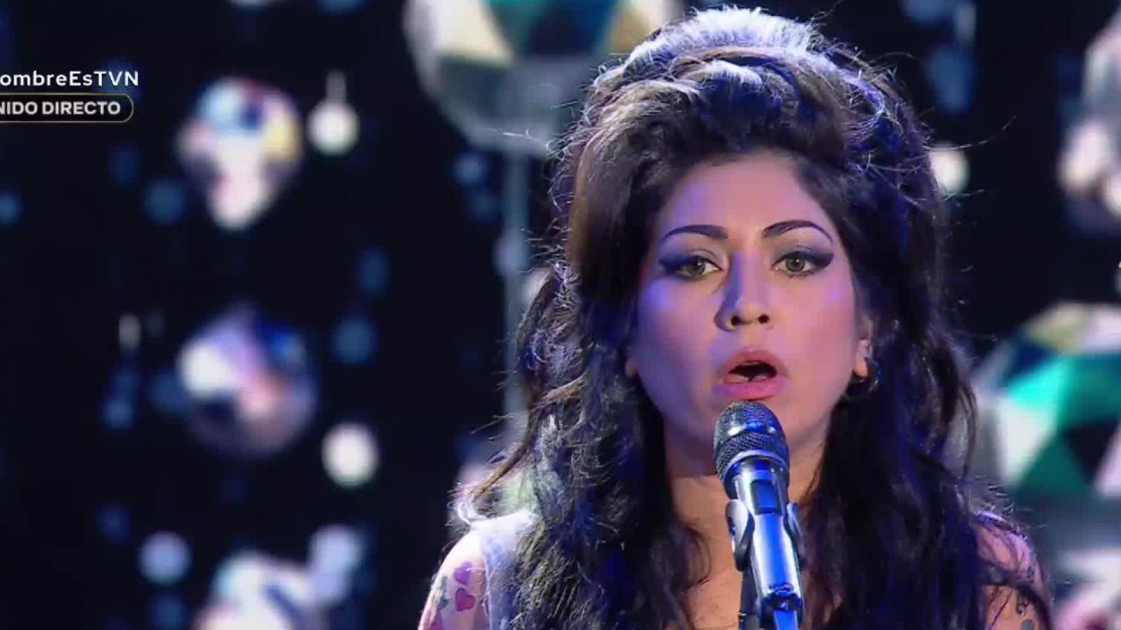 Amy Winehouse nos trae el soul y su estilo único a Mi Nombre Es
