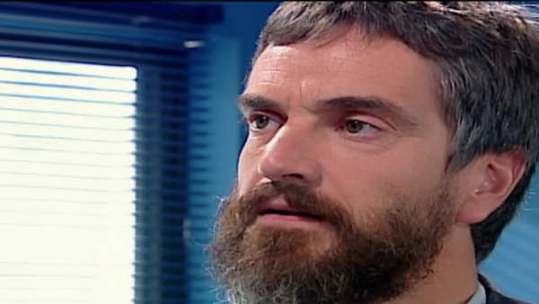 ¿Juan es un obstáculo?: Disfruta el momento de este jueves de "Romané"
