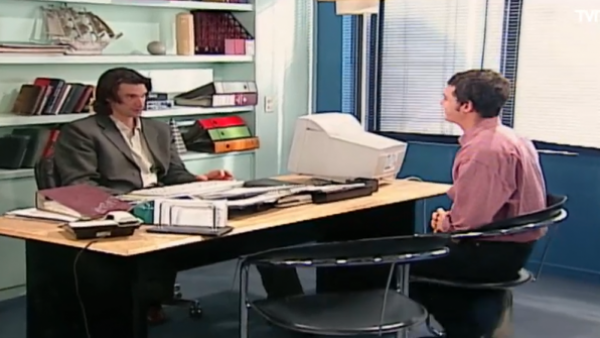 Sebastián busca descubrir la verdad sobre quién es la hija de Rafael y Jovanka