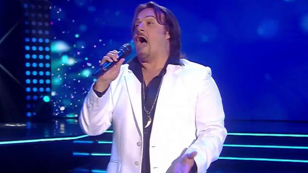 La voz profunda Nino Bravo se toma el repechaje

