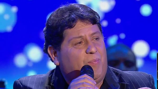 Dyango quiere volver con sus clásicas baladas románticas

