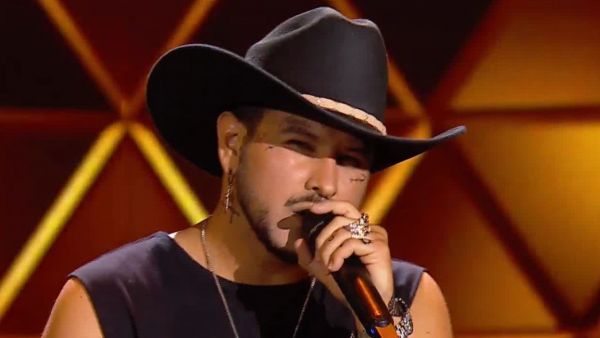 Christian Nodal el astro del regional mexicano llega al repechaje
