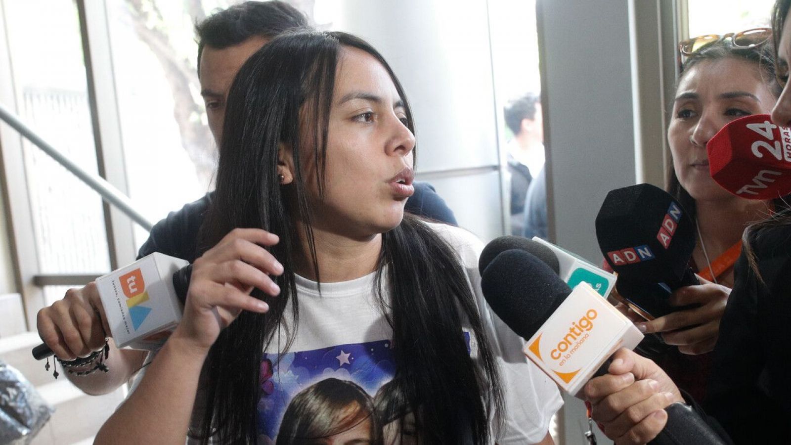 Hermana de Krishna Aguilera es víctima de brutal golpiza en San Bernardo
