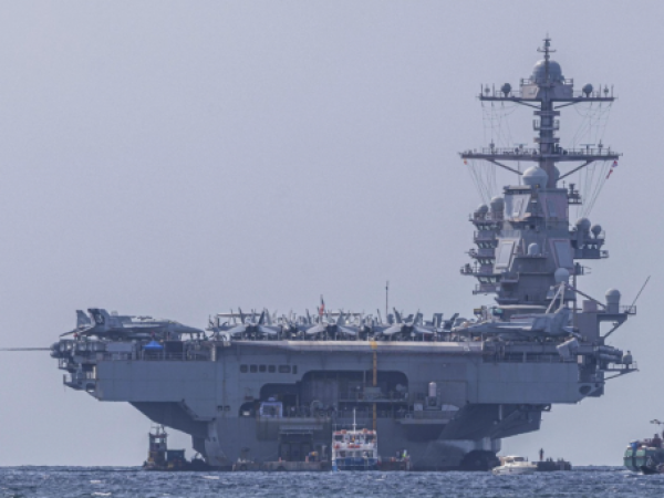 Poderoso portaaviones de Estados Unidos en el Caribe