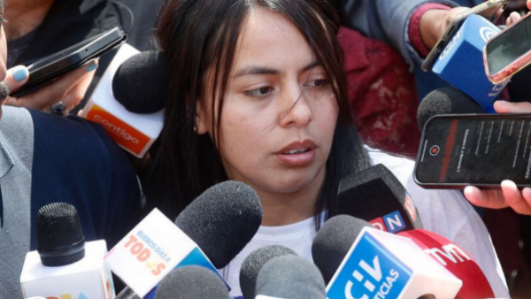 <p>Cristal Aguilera y su golpiza en San Bernardo </p>Hermana de Krishna Aguilera rompe el silencio tras brutal agresión en San Bernardo
