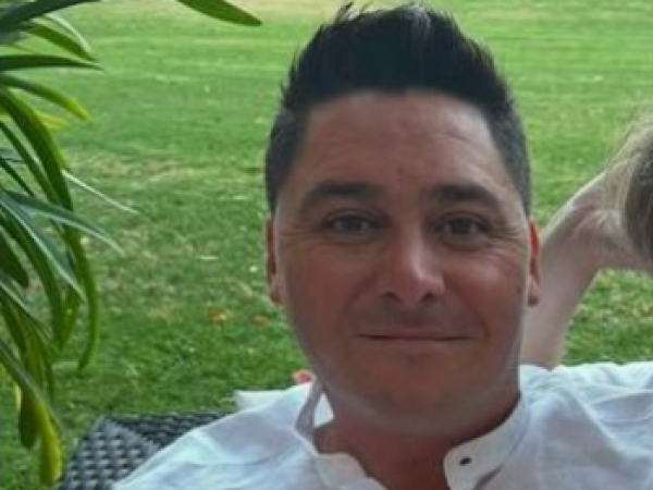 Manuel Neira sufre violento asalto