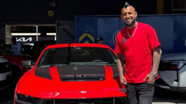 Cuesta más de $60 millones: Así es el lujoso auto de Arturo Vidal

