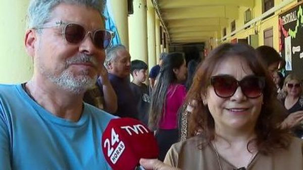 <p>Exmatrimonio con 20 años de separación mantiene tradición: vuelven a reunirse para cada elección</p>Exmatrimonio con 20 años de separación mantiene tradición: vuelven a reunirse para cada elección
