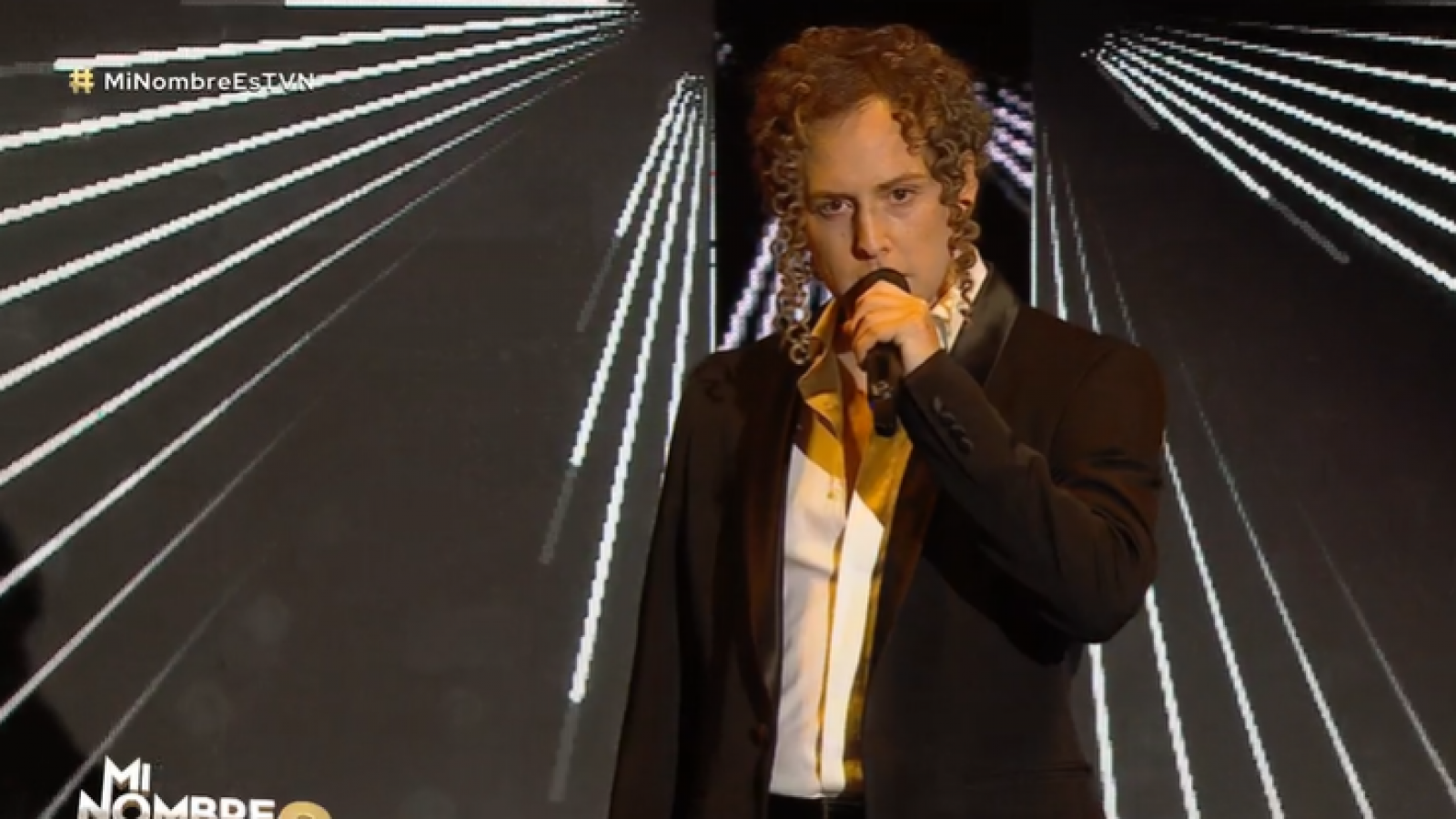 David Bisbal nos trae una canción de tentación y deseo
