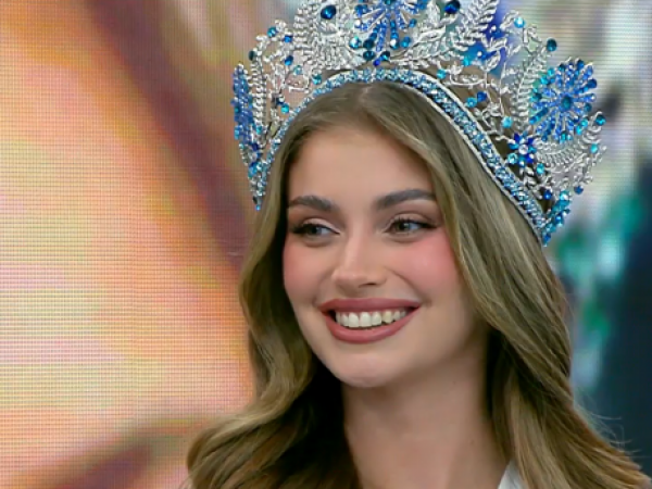 Miss Mundo Chile Ignacia Fernández en El Medio Día