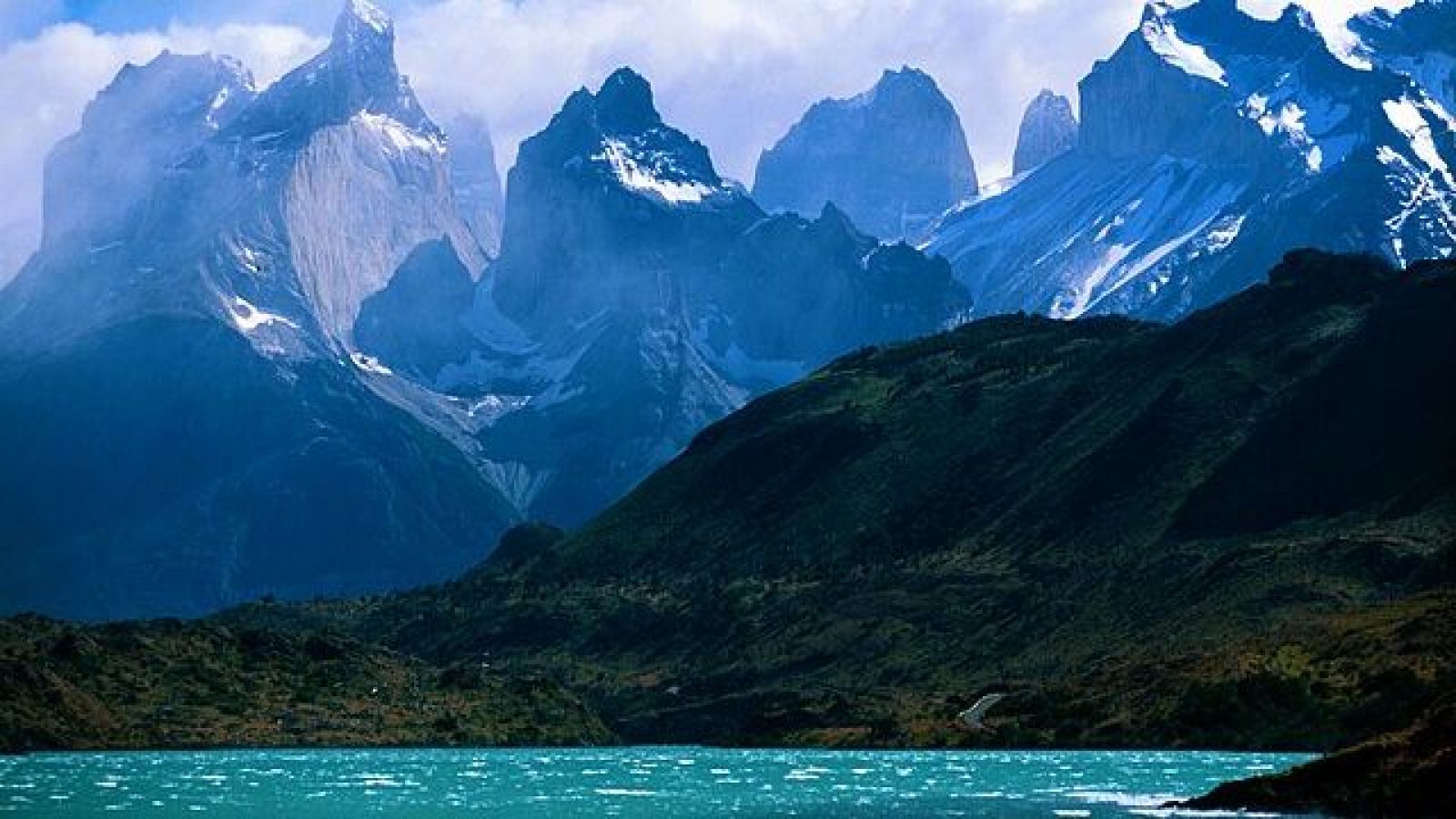 Suben a cinco los muertos en Torres del Paine: grupo se extravió debido a las condiciones climáticas
