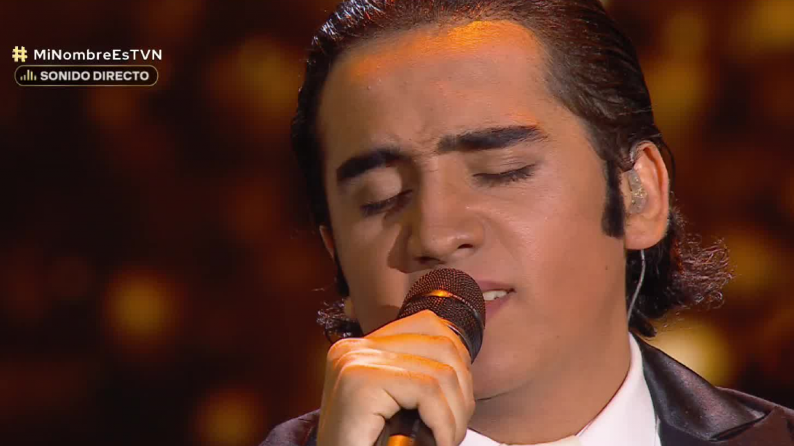 Alejandro Fernández: ¡"El potrillo" nos trae todo su vozarrón y sentimiento!
