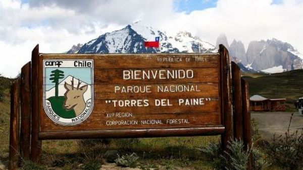 <p>Tragedia en Torres del Paine: Servicios turísticos hacen dura crítica a Conaf</p>Tragedia en Torres del Paine: Servicios turísticos hacen dura crítica a Conaf
